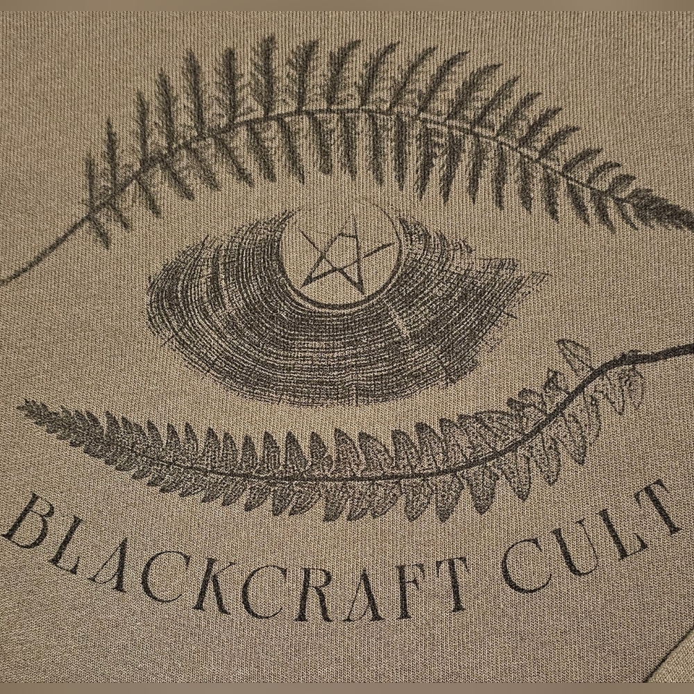 Blackcraft Cult Plant Witch Cropped Hoodie & Shorts Set Olive Green M - Picture 3 of 8